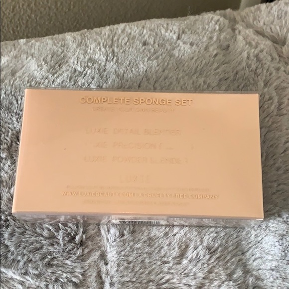 NIB LUXIE Complete Sponge Set - Picture 2 of 2